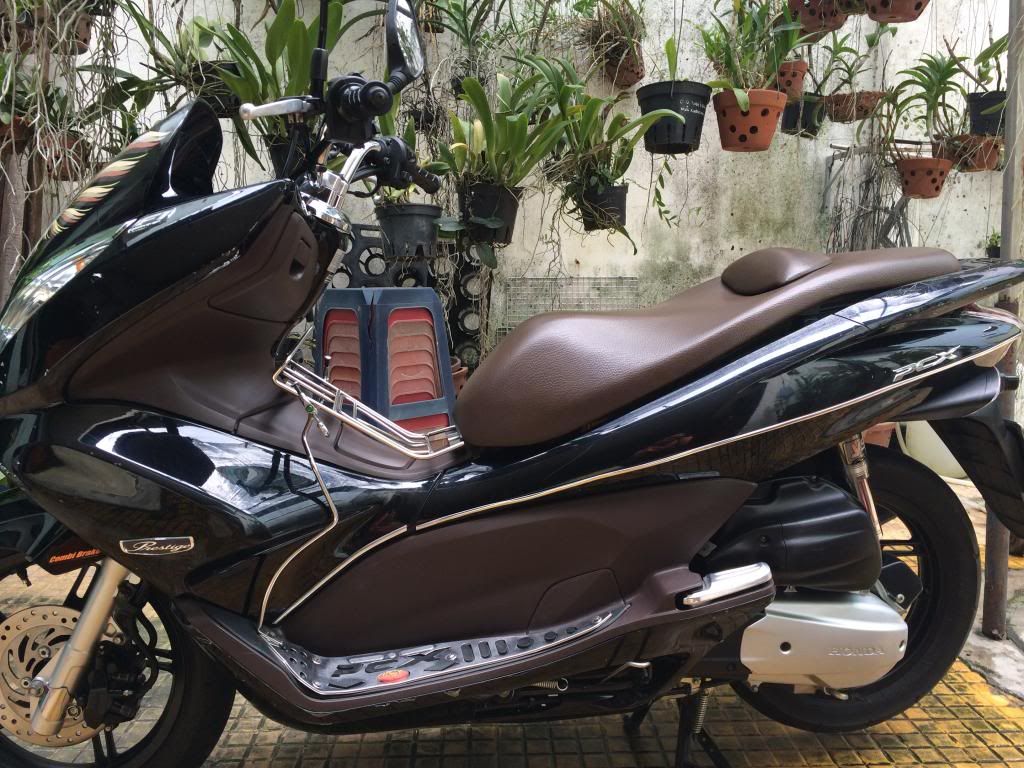 Cần bán PCX 8/2011 màu đen có hình ảnh thật - 1