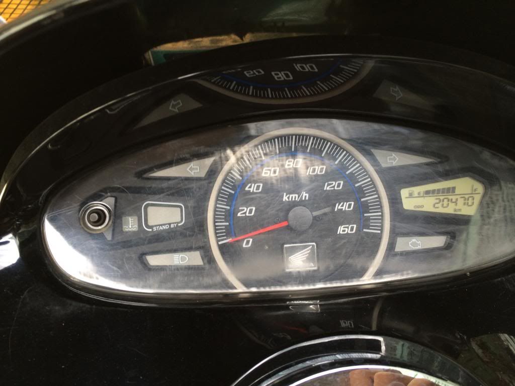 Cần bán PCX 8/2011 màu đen có hình ảnh thật - 3