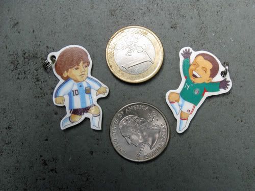 ¿ Argentinos VS Chicharito ? ¿ Argentinos VS Chicharito ?