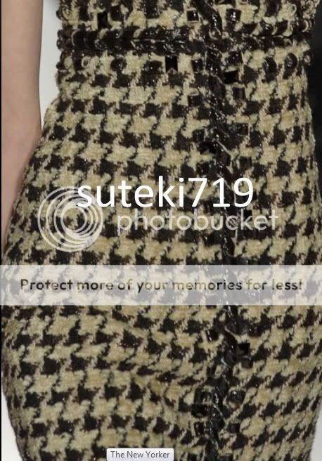 OSCAR DE LA RENTA TWEED COUTURE DRESS**8  