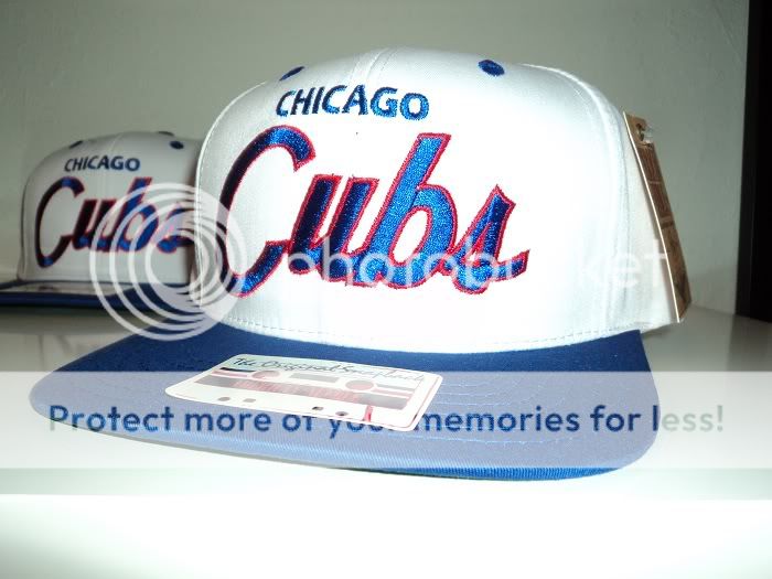 VINTAGE CHICAGO CUBS SNAPBACK RETRO CHI TOWN WHITE SCRIPT  