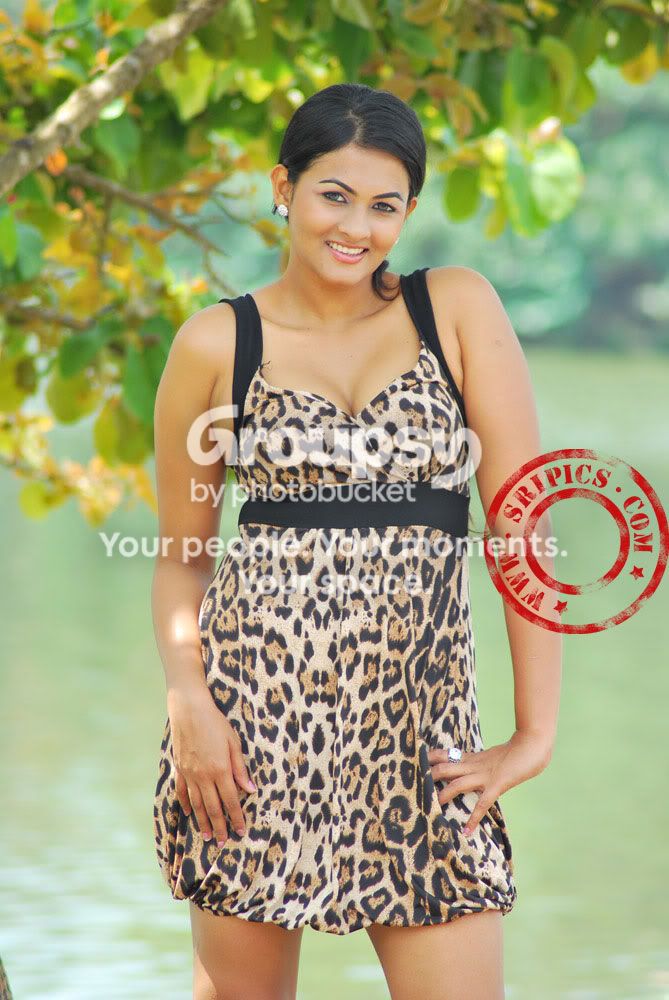 Piumi_Purasinghe_24.jpg